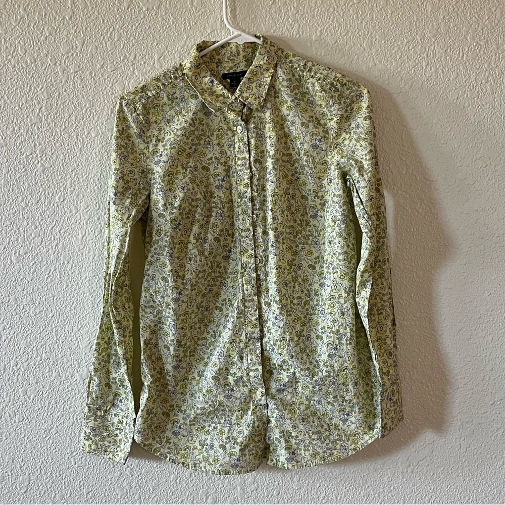 Ann Taylor Button Down